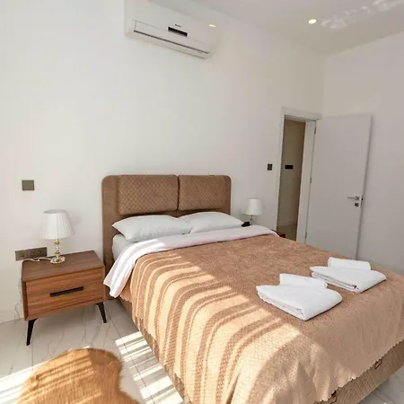 Cruise 3bed Luxury With Private Pool In Kyrenia By Holidaykeys Apartment *