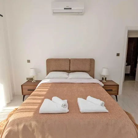 Cruise 3bed Luxury With Private Pool In Kyrenia By Holidaykeys