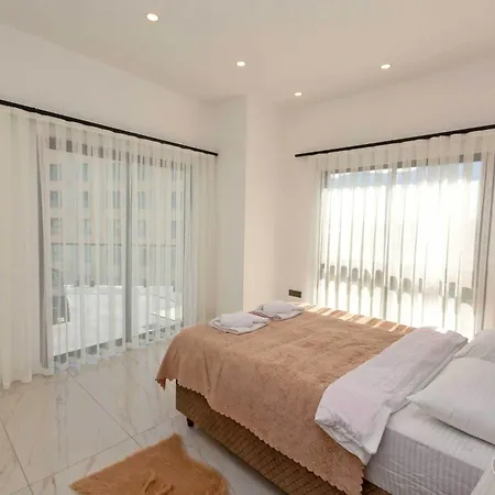 Cruise 3bed Luxury With Private Pool In Kyrenia By Holidaykeys Apartment Kyrenia (Northern Cyprus)