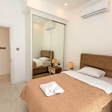 Apartment Cruise 3bed Luxury With Private Pool In Kyrenia By Holidaykeys Kyrenia (Northern Cyprus)